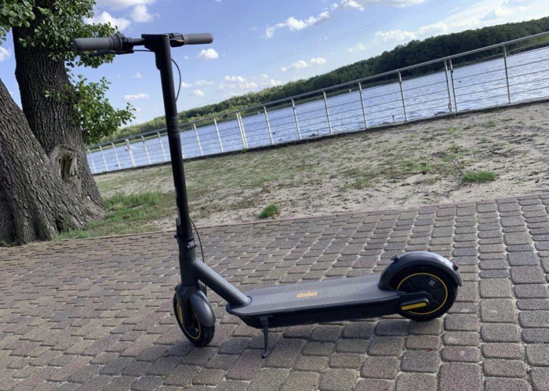 Ninebot kickscooter max