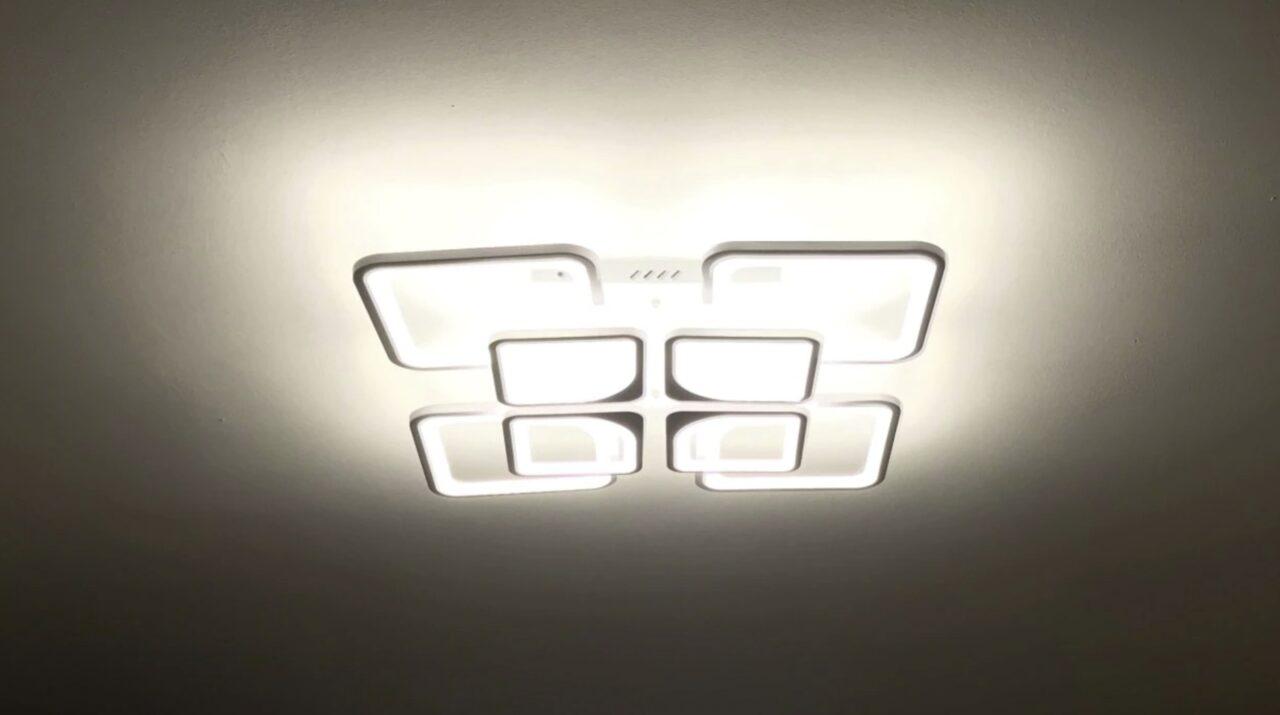 LED люстра