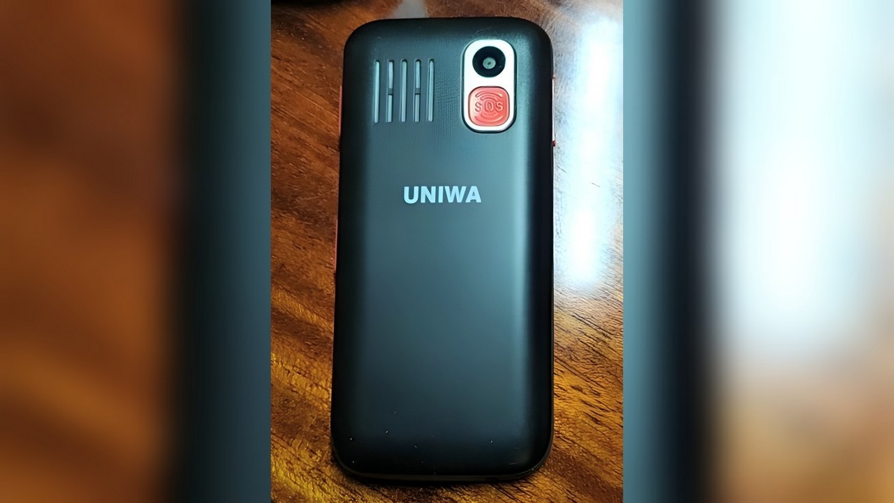 UNIWA V808G - Идеальный вариант для пенсионеров