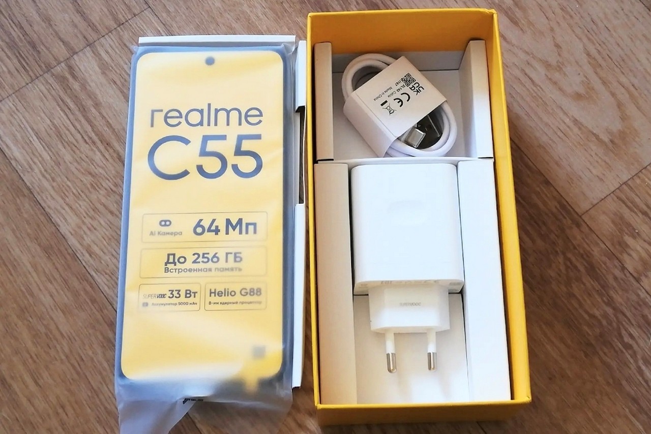 смартфон Realme C55