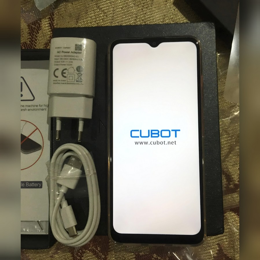 Бюджетный смартфон Cubot Note 21