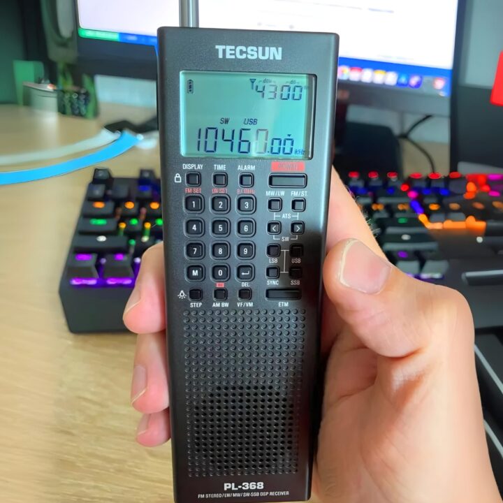 Всеволновый портативный радиоприемник Tecsun PL-36