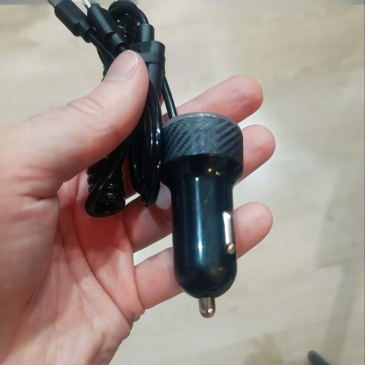 USB-адаптер UYUXIO с поддержкой GaN и 130 Вт мощности