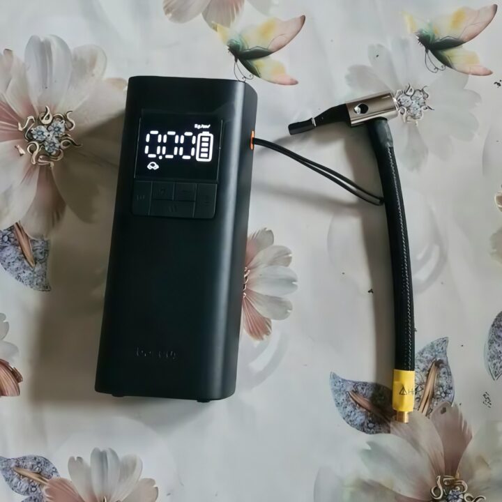 Компактный компрессор Baseus SuperMini Pro: точная подкачка с цифровым контролем