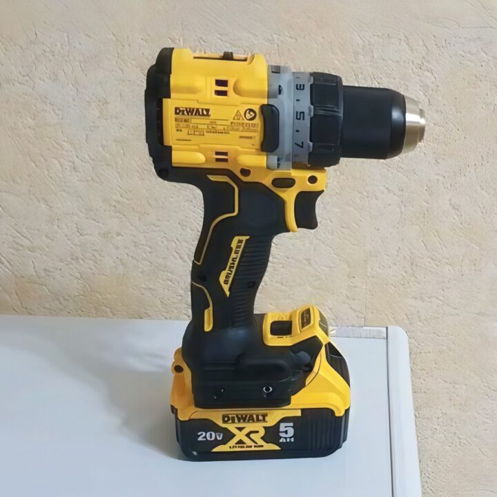 Надежный шуруповерт DeWalt