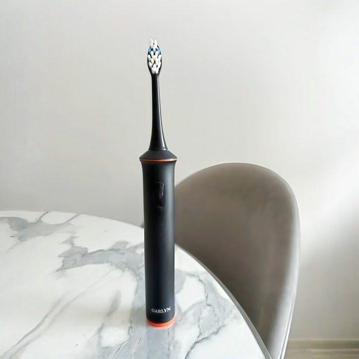 Электрическая зубная щетка GARLYN Smile Shinycare